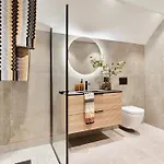 Luxurious In The Heart Of With Private Parking * Bergen