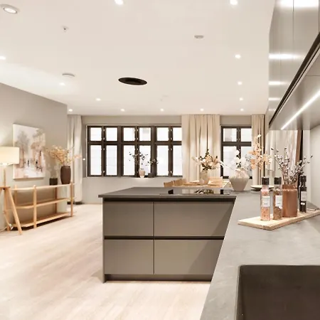 Luxurious In The Heart Of With Private Parking *