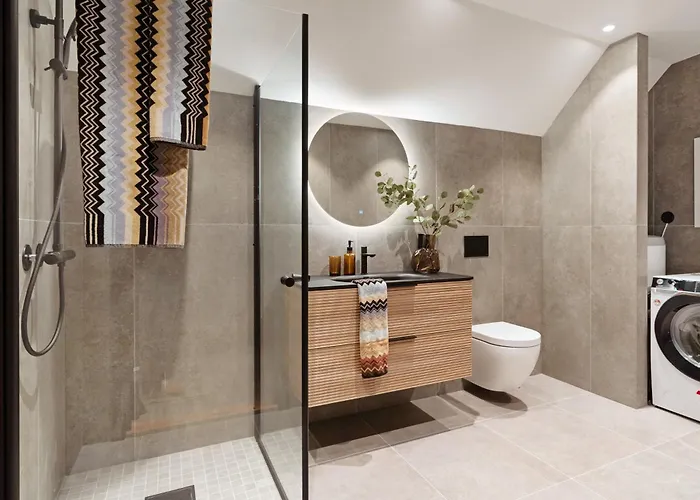 Villa Luxurious In The Heart Of With Private Parking Bergen