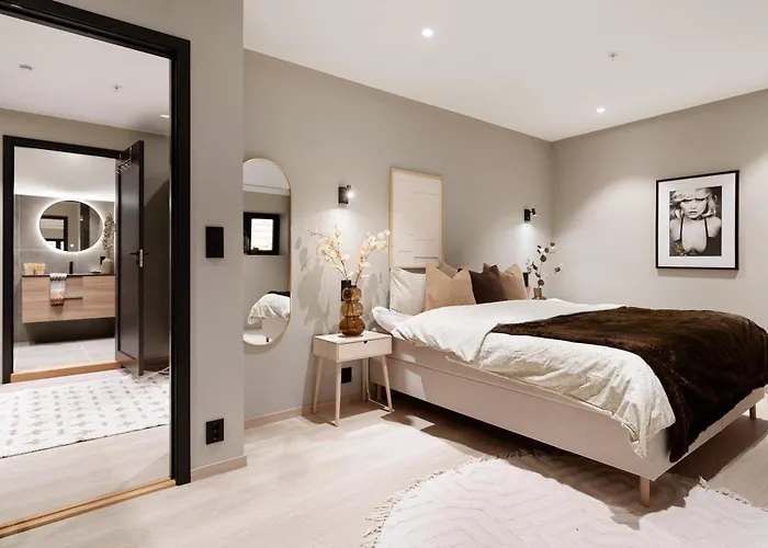 Вилла Luxurious In The Heart Of With Private Parking Берген