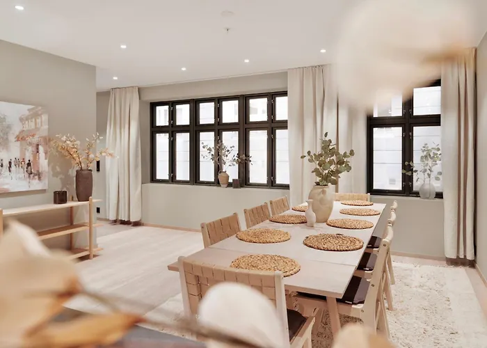 Luxurious In The Heart Of With Private Parking Вилла *