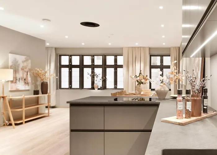 Luxurious In The Heart Of With Private Parking *