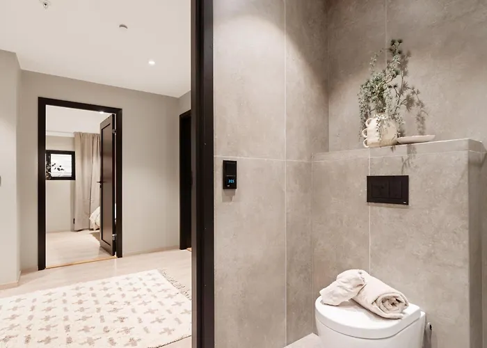 Luxurious In The Heart Of With Private Parking Берген