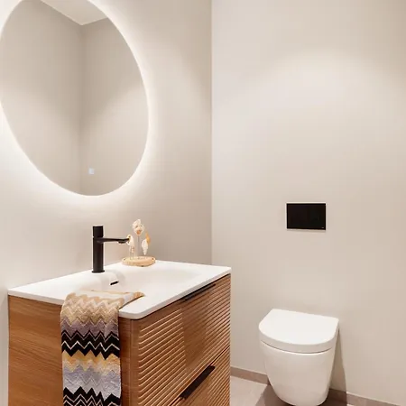 Luxurious In The Heart Of With Private Parking 卑爾根